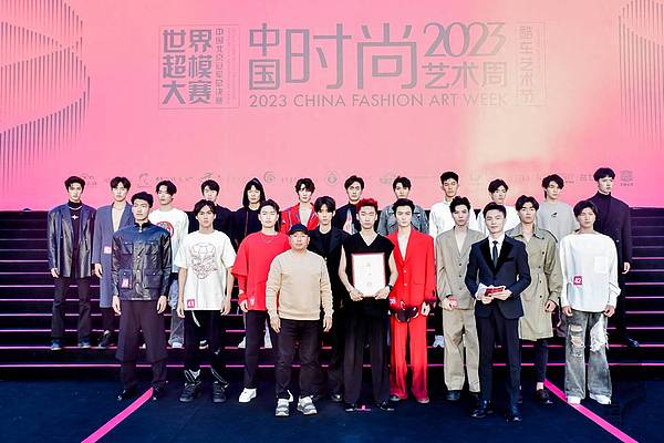 加密市场惊现暴涨：狂欢还是警醒？